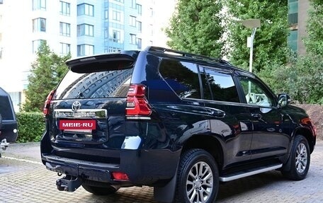 Toyota Land Cruiser Prado 150 рестайлинг 2, 2020 год, 7 000 000 рублей, 4 фотография