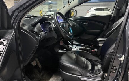 Hyundai ix35 I рестайлинг, 2010 год, 899 000 рублей, 9 фотография