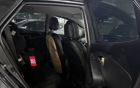 Hyundai ix35 I рестайлинг, 2010 год, 899 000 рублей, 11 фотография