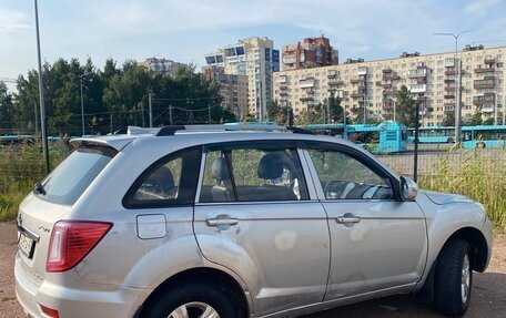 Lifan X60 I рестайлинг, 2014 год, 240 000 рублей, 3 фотография