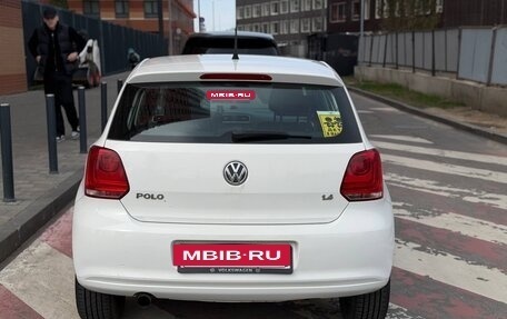 Volkswagen Polo VI (EU Market), 2010 год, 550 000 рублей, 4 фотография