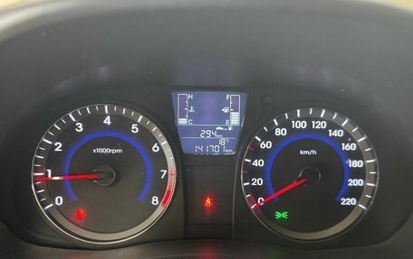 Hyundai Solaris II рестайлинг, 2014 год, 920 000 рублей, 12 фотография