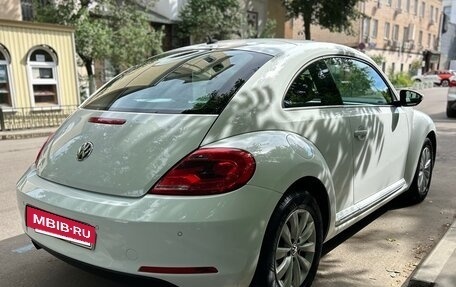 Volkswagen Beetle, 2014 год, 1 070 000 рублей, 2 фотография