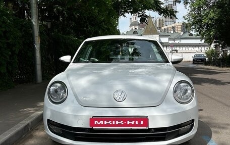 Volkswagen Beetle, 2014 год, 1 070 000 рублей, 14 фотография