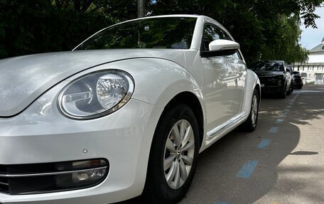 Volkswagen Beetle, 2014 год, 1 070 000 рублей, 18 фотография