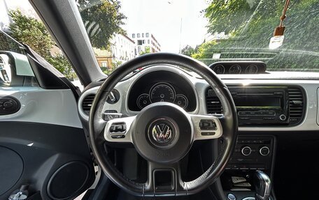 Volkswagen Beetle, 2014 год, 1 070 000 рублей, 21 фотография