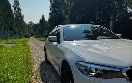 BMW 5 серия, 2020 год, 3 650 000 рублей, 2 фотография