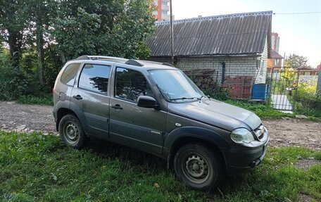 Chevrolet Niva I рестайлинг, 2013 год, 468 000 рублей, 4 фотография