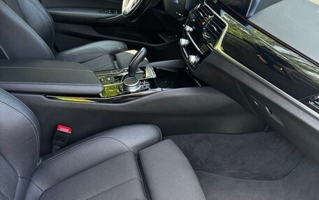 BMW 5 серия, 2020 год, 3 650 000 рублей, 12 фотография