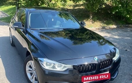 BMW 3 серия, 2018 год, 2 290 000 рублей, 2 фотография