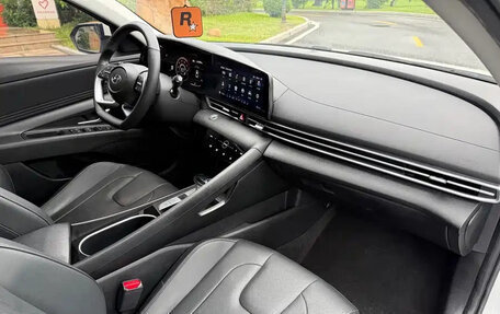 Hyundai Elantra, 2022 год, 1 274 243 рублей, 15 фотография