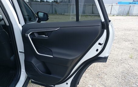 Toyota RAV4, 2023 год, 3 950 000 рублей, 22 фотография
