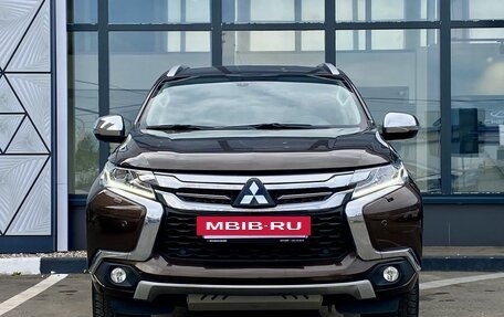 Mitsubishi Pajero Sport III рестайлинг, 2020 год, 3 599 000 рублей, 2 фотография