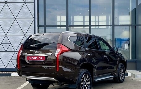 Mitsubishi Pajero Sport III рестайлинг, 2020 год, 3 599 000 рублей, 5 фотография