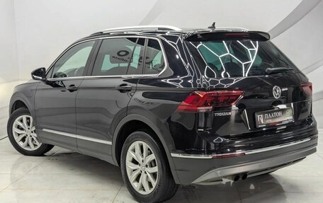 Volkswagen Tiguan II, 2019 год, 2 865 000 рублей, 6 фотография