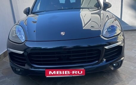 Porsche Cayenne III, 2015 год, 3 900 000 рублей, 23 фотография