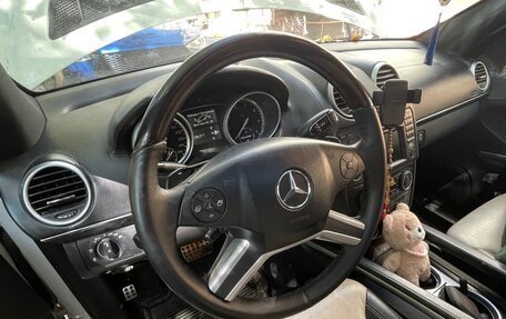 Mercedes-Benz GL-Класс, 2011 год, 1 050 000 рублей, 2 фотография