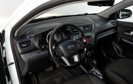 KIA Rio III рестайлинг, 2014 год, 890 000 рублей, 10 фотография