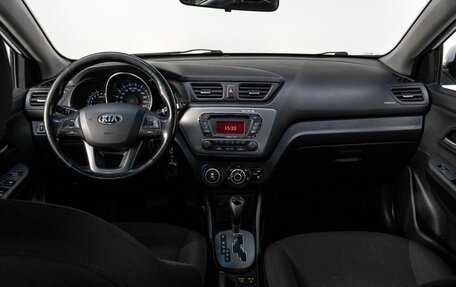 KIA Rio III рестайлинг, 2014 год, 890 000 рублей, 17 фотография