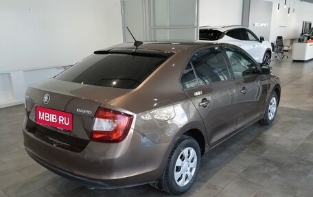 Skoda Rapid I, 2017 год, 926 000 рублей, 6 фотография