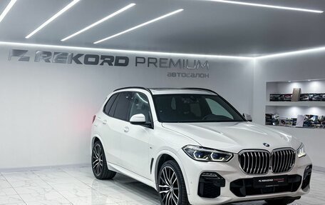 BMW X5, 2020 год, 5 550 000 рублей, 2 фотография