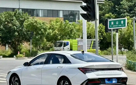 Hyundai Elantra, 2023 год, 1 456 470 рублей, 3 фотография