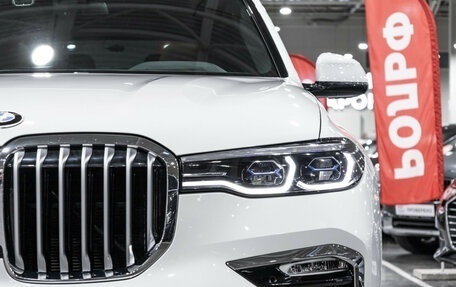 BMW X7, 2021 год, 9 500 000 рублей, 3 фотография