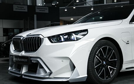 BMW 5 серия, 2025 год, 7 990 000 рублей, 2 фотография