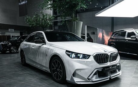 BMW 5 серия, 2025 год, 7 990 000 рублей, 10 фотография