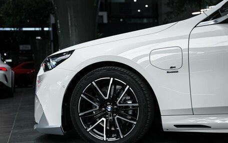 BMW 5 серия, 2025 год, 7 990 000 рублей, 5 фотография