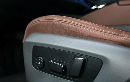 BMW 5 серия, 2025 год, 7 990 000 рублей, 28 фотография