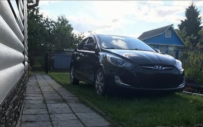 Hyundai Solaris II рестайлинг, 2011 год, 835 000 рублей, 1 фотография