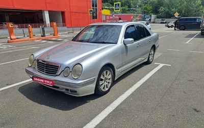 Mercedes-Benz E-Класс, 2000 год, 560 000 рублей, 1 фотография