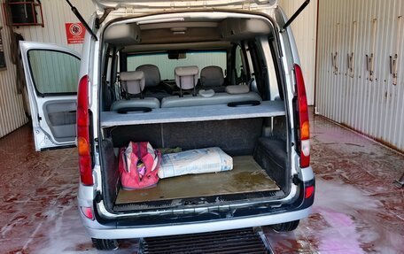 Renault Kangoo II рестайлинг, 2003 год, 280 000 рублей, 19 фотография