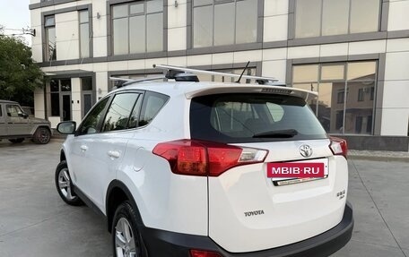 Toyota RAV4, 2014 год, 2 170 000 рублей, 12 фотография