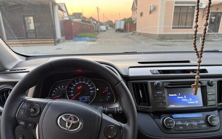 Toyota RAV4, 2014 год, 2 170 000 рублей, 17 фотография