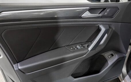 Volkswagen Tiguan II, 2019 год, 3 500 000 рублей, 10 фотография