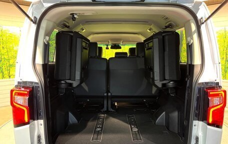 Mitsubishi Delica D:5 I, 2022 год, 2 889 203 рублей, 17 фотография