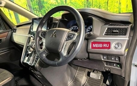Mitsubishi Delica D:5 I, 2022 год, 2 889 203 рублей, 13 фотография