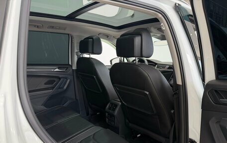 Volkswagen Tiguan II, 2020 год, 3 500 000 рублей, 26 фотография