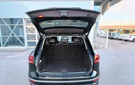 Volkswagen Touareg III, 2016 год, 1 794 000 рублей, 10 фотография
