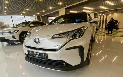 Toyota C-HR I рестайлинг, 2022 год, 2 650 000 рублей, 1 фотография
