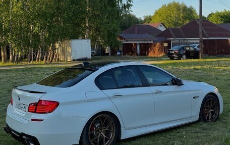 BMW 5 серия, 2011 год, 1 810 000 рублей, 3 фотография
