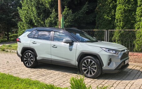 Toyota RAV4, 2020 год, 3 350 000 рублей, 11 фотография