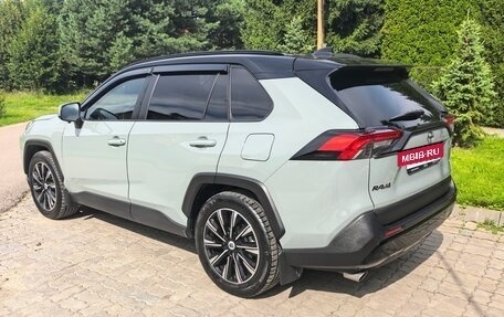 Toyota RAV4, 2020 год, 3 350 000 рублей, 7 фотография