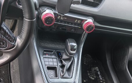 Toyota RAV4, 2020 год, 3 350 000 рублей, 26 фотография
