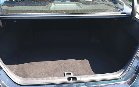 Toyota Camry, 2018 год, 2 200 000 рублей, 12 фотография
