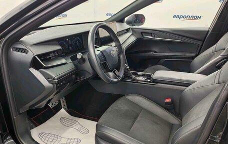 Toyota Camry, 2024 год, 3 750 000 рублей, 8 фотография