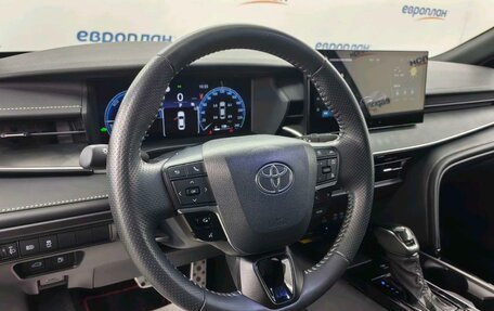 Toyota Camry, 2024 год, 3 750 000 рублей, 6 фотография