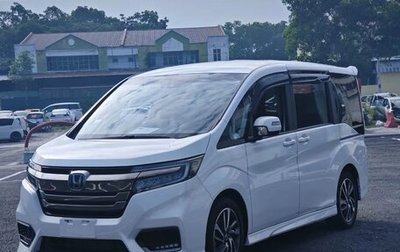 Honda Stepwgn IV, 2018 год, 1 610 000 рублей, 1 фотография